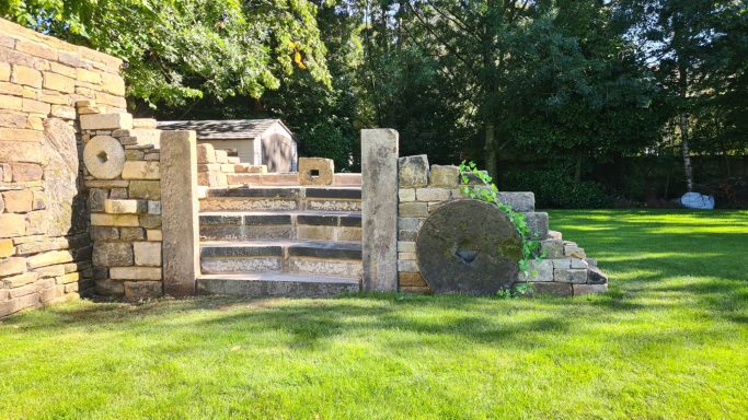 Stone Feature