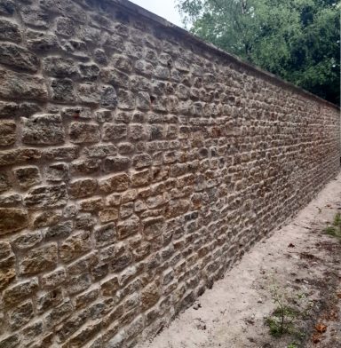 Boundary wall