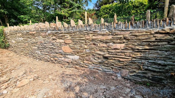 Garden wall